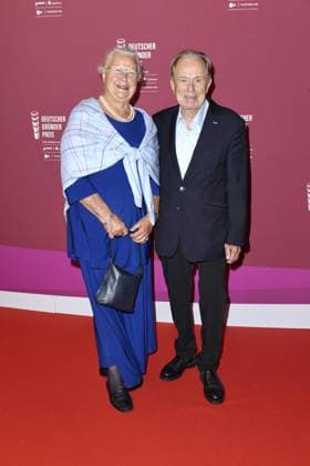 RECORD DATE NOT STATED Verleihung des Deutschen Gründerpreis im ZDF Hauptstadtstudio Prof. Dr. Jörg Sennheiser (Senneheiser electronic GmbH) und Frau Marlys Sennheiser-Blume bei der Verleihung des Deutschen Gründerpreis im ZDF-Hauptstadtstudio in in Berlin Copyright: xEventpressxTimmx