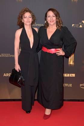 Janine Dauterich mit Schwester Luise Dauterich bei der Verleihung des Deutschen Fernsehpreises 2024 - Die Nacht der Kreativen in der Flora Köln. Köln, 24.09.2024