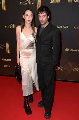 Clara Zoe My-Linh von Arnim und Aaron Altaras bei der Verleihung des Deutschen Fernsehpreises 2024 - Die Nacht der Kreativen in der Flora Köln. Köln, 24.09.2024
