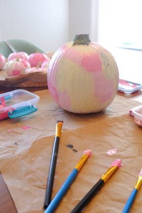 Small Pie Pumpkin Painted Trendy White and Pink for Halloween Craft New York, New York, United States R_UTHC240923-1546298-01