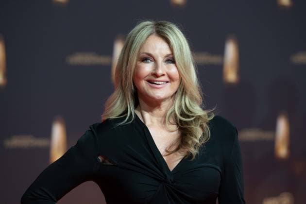 Frauke LUDOWIG, Moderatorin, Roter Teppich, Red Carpet Show, Ankunft, arrival, Verleihung des Deutschen Fernsehpreises, Der Deutsche Fernsehpreis 2024, Deutscher Fernsehpreis 2024 in den MMC Studios Koeln, am 25.09.2024.