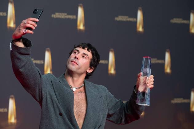 Aaron ALTARAS, Schauspieler Preistraeger bester Schauspieler Verleihung des Deutschen Fernsehpreises, Der Deutsche Fernsehpreis 2024, Deutscher Fernsehpreis 2024 in den MMC Studios Koeln, am 25.09.2024.