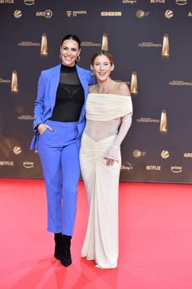 RECORD DATE NOT STATED Deutschen Fernsehpreis 2024 Esther Sedlaczek und Jeannine Michaelsen beim Deutschen Fernsehpreis 2024 in den MMC Studios iin Köln Copyright: xEventpressxTimmx