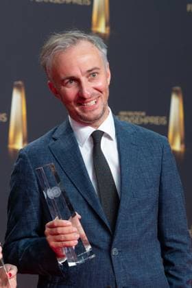 Jan BOEHMERMANN, Böhmermann, Moderator, Preistraeger beste Unterhaltung Show, Verleihung des Deutschen Fernsehpreises, Der Deutsche Fernsehpreis 2024, Deutscher Fernsehpreis 2024 in den MMC Studios Koeln, am 25.09.2024.