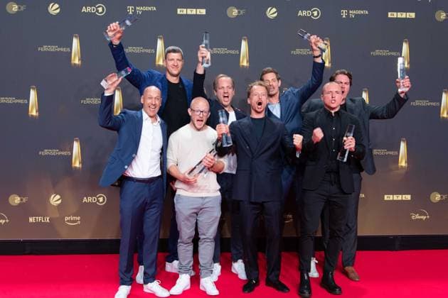Das Team von FIBA Basketball WM 2023, Preistraeger beste Sportsendung, Verleihung des Deutschen Fernsehpreises, Der Deutsche Fernsehpreis 2024, Deutscher Fernsehpreis 2024 in den MMC Studios Koeln, am 25.09.2024.