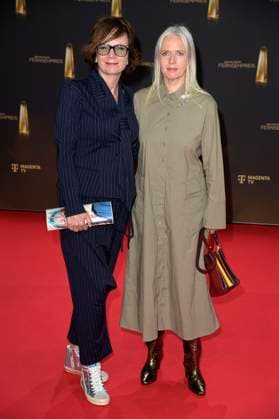 Sabine de Mardt und Annette Hess bei der Verleihung des Deutschen Fernsehpreises 2024 in den MMC Studios. Köln, 25.09.2024
