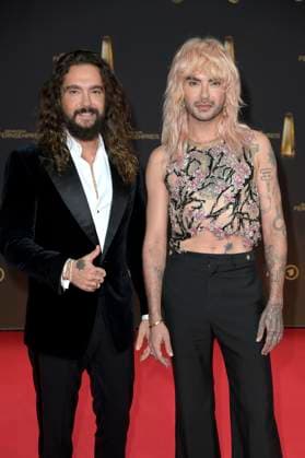 Tom Kaulitz und Bill Kaulitz bei der Verleihung des Deutschen Fernsehpreises 2024 in den MMC Studios. Köln, 25.09.2024