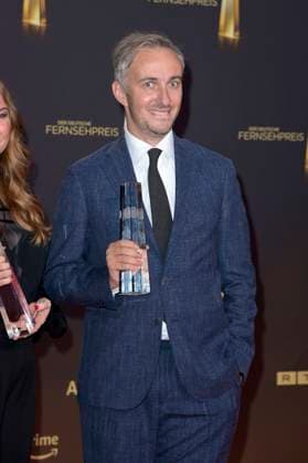 Jan Böhmermann bei der Verleihung des Deutschen Fernsehpreises 2024 in den MMC Studios. Köln, 25.09.2024