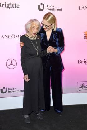 RECORD DATE NOT STATED BRIGITTE AWARD 2024 Margot Friedländer und Susanna Riethmüller (Chefredakteurin BRIGITTE) beim BRIGITTE AWARD 2024 in der Bertelsmann Hauptstadtrepräsentanz in Berlin. Copyright: xEventpressxBerndtx