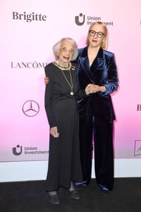 RECORD DATE NOT STATED BRIGITTE AWARD 2024 Margot Friedländer und Susanna Riethmüller (Chefredakteurin BRIGITTE) beim BRIGITTE AWARD 2024 in der Bertelsmann Hauptstadtrepräsentanz in Berlin. Copyright: xEventpressxBerndtx