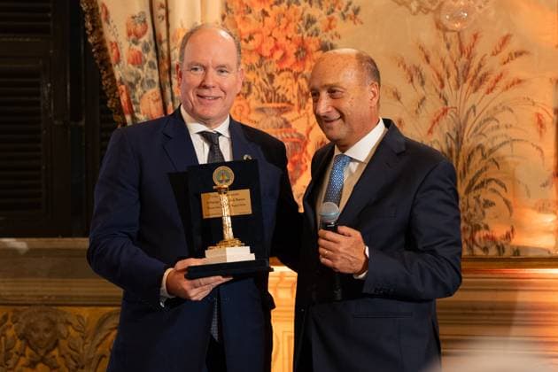 Entertainment Themen der Woche KW39 **NO WEB AND NEWSPAPERS ONLY FOR ITALY** International Magna Grecia Award to HSH Albert II of Monaco. In the photo: HSH Albert II of Monaco and Nino Foti  Copyright: xRomax xipa-agency.netx xRomax IPA_Agency_IPA50087897