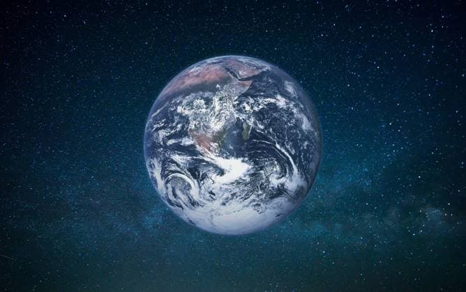 Planet Erde im offenen Raum auf einem Galaxienhintergrund *** Planet Earth at open Room at a Galaxy background 1102813587