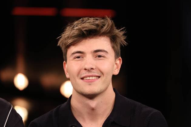 Jonathan Henrich, Sohn von Olli Dittrich, zu Gast in der NDR Talk Show, Fototermin am 27.9.2024 im Fernsehstudio Hamburg Lokstedt vor der Sendung im 3. Programm des NDR Fernsehen *** Jonathan Henrich, son of Olli Dittrich, as a guest on the NDR Talk Show, photo session on 27 9 2024 in the Hamburg Lokstedt television studio before the broadcast on the 3 program of NDR television