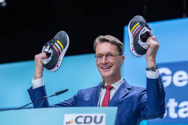 News Bilder des Tages 46. Landesparteitag der CDU Nordrhein-Westfalen am 28.09.2024 in der Halle Münsterland in Münster Hendrik Wüst ( Landesvorsitzender und Ministerpräsident NRW ) *** 46 State party conference of the CDU North Rhine-Westphalia on 28 09 2024 in the Münsterland Hall in Münster Hendrik Wüst State Chairman and Minister President NRW xJRx