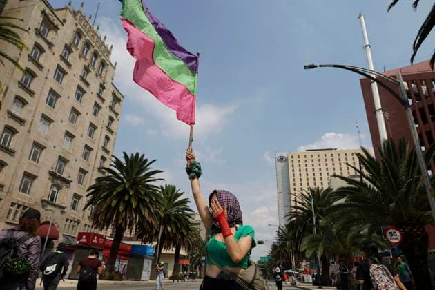 Global Day Of Action In Favour Of Legal, Free, Safe And Free Abortion In Mexico And Latin America Various feminist collectives march in Mexico City, Mexico, on September 28, 2024, from various points to the capital s Zocalo to mark the Global Day of Action in favor of legal, free, safe, and accessible abortion in Mexico and Latin America. Mexico City Mexico City Mexico  Copyright: xGerardoxVieyrax originalFilename: vieyra-notitle240928_npXMZ.jpg