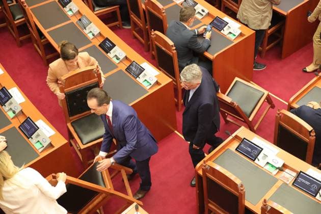September 30, 2024, Tirana, Tirana, Albania: Members of opposition Democratic party of Albania carry their seats to put in fire at the entrance of parliament as saying that Ã¢â‚¬Ëœtheir chairs belong to the citizensÃ¢ Tirana Albania - ZUMAb266 20240930_zip_b266_022 Copyright: xArmandoxBabanix