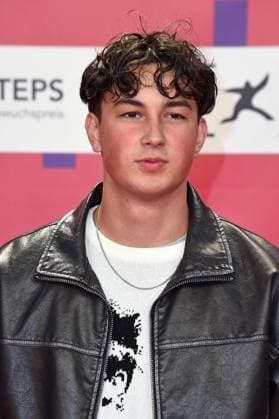 Levy Rico Arcos - FIRST STEPS AWARDS 2024 im Theater des Westens in Berlin am 30.09.2024