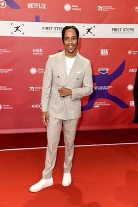 RECORD DATE NOT STATED Verleihung FIRST STEPS 2024 Jerry Hoffmann bei der Verleihung FIRST STEPS 2024 im Theater des Westens in Berlin. Copyright: xEventpressxBerndtx