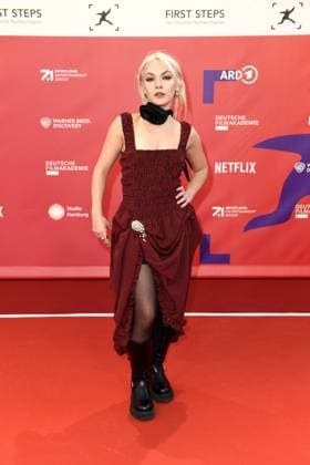 RECORD DATE NOT STATED Verleihung FIRST STEPS 2024 Emma Nova bei der Verleihung FIRST STEPS 2024 im Theater des Westens in Berlin. Copyright: xEventpressxBerndtx