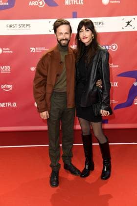 RECORD DATE NOT STATED Verleihung FIRST STEPS 2024 Franz Dinda mit Frau Elise Dinda bei der Verleihung FIRST STEPS 2024 im Theater des Westens in Berlin. Copyright: xEventpressxBerndtx