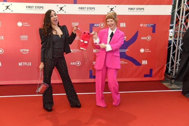 RECORD DATE NOT STATED Verleihung FIRST STEPS 2024 Carola Schuler und Sarah Bauerett bei der Verleihung FIRST STEPS 2024 im Theater des Westens in Berlin. Copyright: xEventpressxBerndtx