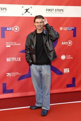 RECORD DATE NOT STATED Verleihung FIRST STEPS 2024 Paul Lennard Sundheim bei der Verleihung FIRST STEPS 2024 im Theater des Westens in Berlin. Copyright: xEventpressxBerndtx