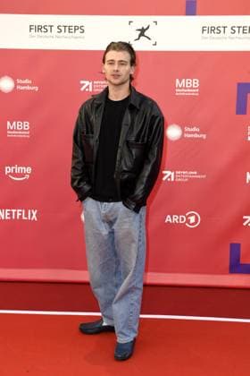 RECORD DATE NOT STATED Verleihung FIRST STEPS 2024 Paul Lennard Sundheim bei der Verleihung FIRST STEPS 2024 im Theater des Westens in Berlin. Copyright: xEventpressxBerndtx