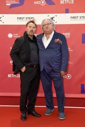 RECORD DATE NOT STATED Verleihung FIRST STEPS 2024 Thomas Arnold und Bernd Stegemann bei der Verleihung FIRST STEPS 2024 im Theater des Westens in Berlin. Copyright: xEventpressxBerndtx