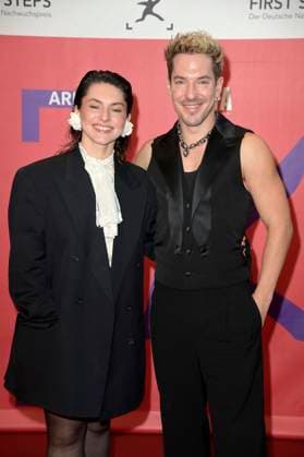 Romina Küper und Nico Stank bei der 25. Verleihung der First Steps Awards 2024 im Theater des Westens. Berlin, 30.09.2024
