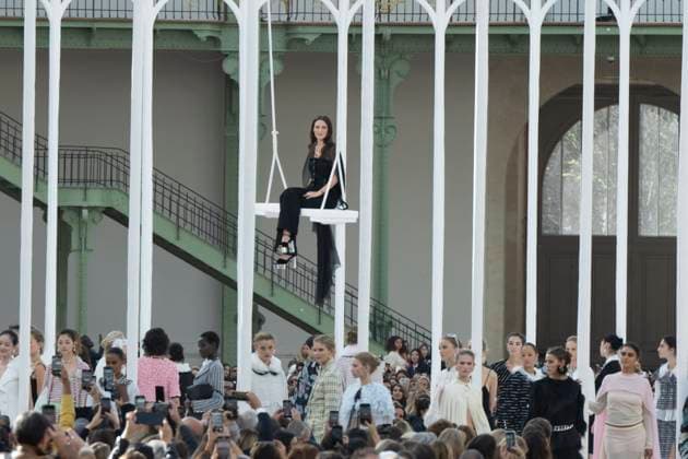 Entertainment Themen der Woche KW40 Entertainment Bilder des Tages . 01 10 2024. Paris, France. Chanel show at Paris Fashion Week for spring Summer 2025.  xi-Imagesx IIM-25516-0100