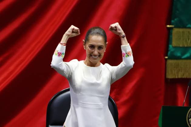 Mexico s incoming President Claudia Sheinbaum Pardo celebrating during the inauguration ceremony at the Congress of the Union. on October 1, 2024 in Mexico City, Mexico. Mexico City Mexico - ZUMAe321 20241001_zia_e321_022 Copyright: xCarlosxSantiagox
