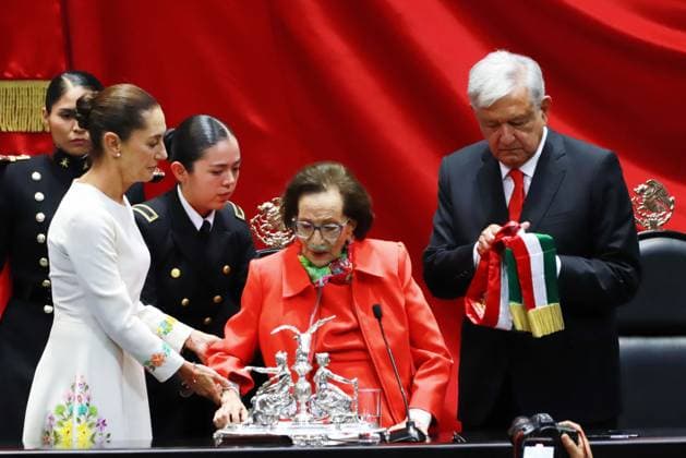 Inauguration Of The Claudia Sheinbaum First Female Mexico s President Outgoing President Andres Manuel Lopez Obrador and President of the Chamber of Deputies Ifigenia Martinez during the symbolic act of handing over the presidential sash to Claudia Sheinbaum Pardo as the new female president of Mexico during the inauguration ceremony at the Congress of the Union. on October 1, 2024 in Mexico City, Mexico. (Photo by Carlos Santiago Eyepix Group) Mexico City CDMX Mexico Copyright: xCarlosxSantiagox