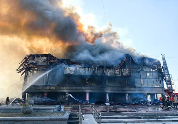 RUSSIA, KHABAROVSK - OCTOBER 3, 2024: First responders battle a fire broken out at the Khabarosvk Territory Music Theatre. Sergei Ivanov TASS  74626765