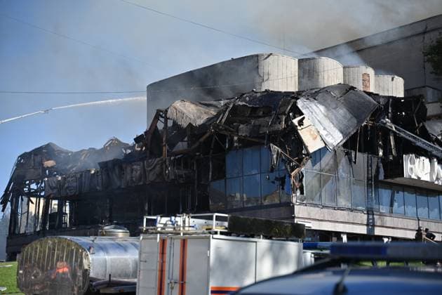 RUSSIA, KHABAROVSK - OCTOBER 3, 2024: Battling a fire broken out at the Khabarosvk Territory Music Theatre. Sergei Ivanov TASS  74626169