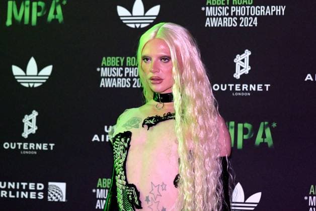 Abbey Road Music Photography Awards 2024- Arrivals Abbey Road Arrivals for the Music Photography Awards 2024 Featuring: Arrivals Where: London, United Kingdom When: 03 Oct 2024 Credit: Laura Rose WENN London United Kingdom Copyright: xLauraxRose WENNx wenn40043342 Thepinkrosephotographyltdx wenn40043342