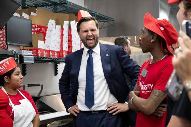 October 4, 2024, Rome, Georgia, USA: Republican vice-presidential candidate J.D. Vance leaves Varsity restaurant following rally in Rome, Georgia. Rome USA - ZUMAn03_ 20241004_zaf_n03_042 Copyright: xRobinxRaynex