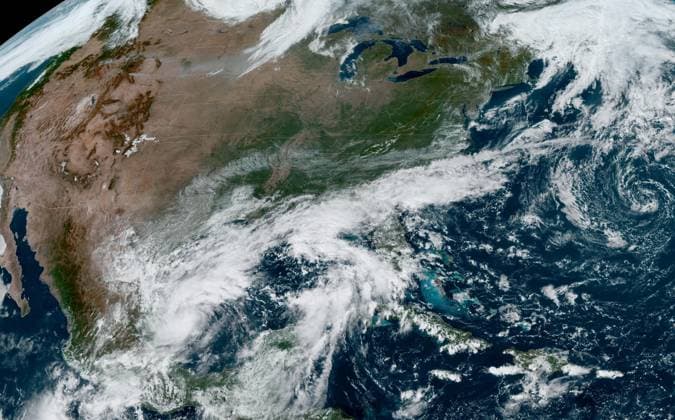 News Themen der Woche KW40 News Bilder des Tages October 5, 2024, Gulf of Mexico, USA: Tropical Storm Milton formed in the western Gulf on Saturday morning just hours after it became a tropical depression, the National Hurricane Center said in a special alert. The 13th named storm, which uses the letter M, is running ahead of pace, it doesn t usually occur until October 25. Milton is forecast to strengthen and bring life-threatening impacts to portions of the west coast of Florida next week. Gulf of Mexico USA - ZUMAz03_ 20241005_shm_z03_700 Copyright: xNOAAx