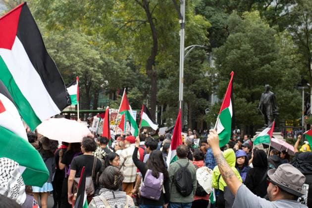 October 5, 2024, Mexico City, Mexico City, Mexico: Hundreds of pro-Palestinian supporters took to the streets of Mexico City to protest against the Israeli aggression a few days before the anniversary of the Hamas attack on Israelis. The march passed peacefully through the centre of the city. Mexico City Mexico - ZUMAl190 20241005_zip_l190_011 Copyright: xVaclavxLangx