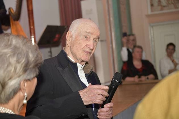 RECORD DATE NOT STATED GER, Berlin, Armin Mueller-Stahl, Verleihung des Prinz-von-Preussen-Preis 2024, Die Berliner Gala der heiteren Muse, im Konzerthaus am Gendarmenmarkt Berlin, kleiner Konzertsaal, in Berlin, am 06.10.2024 Copyright: HMBxMedia ManfredxBehrens