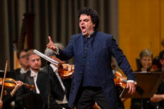 06.10.2024, Internationales Klassikfestival: Festival der Nationen 2024, Konzert im Kurhaus mit Sänger Rolando Villazon (Tenor), Guerassim Voronkov, Dirigent der Philharmonie Baden-Baden. 06.10.2024, Klassikfestival Bad Wörishofen 06.10.2024, Klassikfestival Bad Wörishofen
