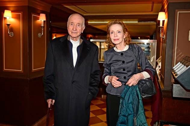 Armin Mueller-Stahl und Sibylle Prinzessin von Preußen bei der Gala der Europäischen Kulturwerkstatt (EKW) Ein Lied geht um die Welt und der Verleihung des Prinz von Preußen Preises 2024 an Armin Mueller-Stahl im Konzerthaus am Gendarmenmarkt. Berlin, 06.10.2024