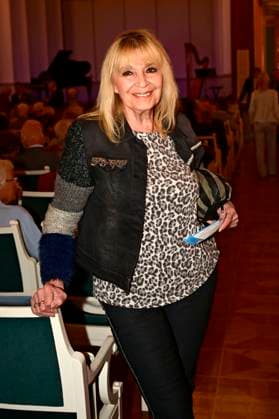 Cindy Berger bei der Gala der Europäischen Kulturwerkstatt (EKW) Ein Lied geht um die Welt und der Verleihung des Prinz von Preußen Preises 2024 an Armin Mueller-Stahl im Konzerthaus am Gendarmenmarkt. Berlin, 06.10.2024