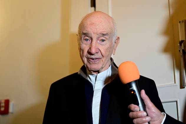 Armin Mueller-Stahl bei der Gala der Europäischen Kulturwerkstatt (EKW) Ein Lied geht um die Welt und der Verleihung des Prinz von Preußen Preises 2024 an Armin Mueller-Stahl im Konzerthaus am Gendarmenmarkt. Berlin, 06.10.2024
