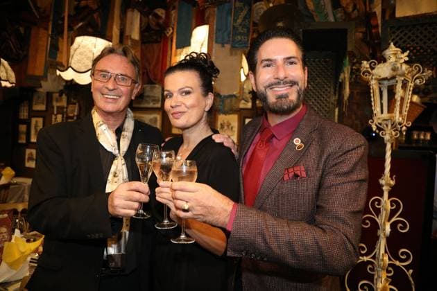 08.10.2024, Marchfelderhof Deutsch-Wagram, Verleihung des Goldenen Johann Strauß 2024, traditionellen Verleihung durch die Johann Strauss Gesellschaft Wien! im Bild: Peter Horak, Barbara Helfgott, Clemens Unterreiner, Verleihung des Goldenen Johann Strauß 2024
