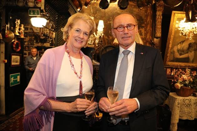 08.10.2024, Marchfelderhof Deutsch-Wagram, Verleihung des Goldenen Johann Strauß 2024, traditionellen Verleihung durch die Johann Strauss Gesellschaft Wien! im Bild: Othmar Karas, -mit Gattin, Christa Karas-Waldheim, Verleihung des Goldenen Johann Strauß 2024