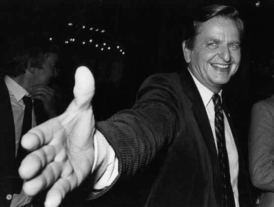 STOCKHOLM 19820919. Social Democratic leader Olof Palme on the election night after the general election 1982. Sweden gets a socialist government again since 1976. It is 25 years since former Swedish Prime Minister and Party Leader of the Social Democrats Olof Palme was shot to death at the Sveavägen street in central Stockholm, February 28, 1986. STOCKHOLM SWEDEN ttexport x26x *** STOCKHOLM 19820919 Social Democratic leader Olof Palme on the election night after the general election 1982 Sweden gets a socialist government again since 1976 It is 25 years since former Swedish Prime Minister and Party Leader of the Social Democrats Olof Palme was shot to death at the Sveavägen street in central Stockholm, February 28, 1986 STOCKHOLM SWEDE  Copyright: xPerxKagrellx xTTx x OLOF PALME