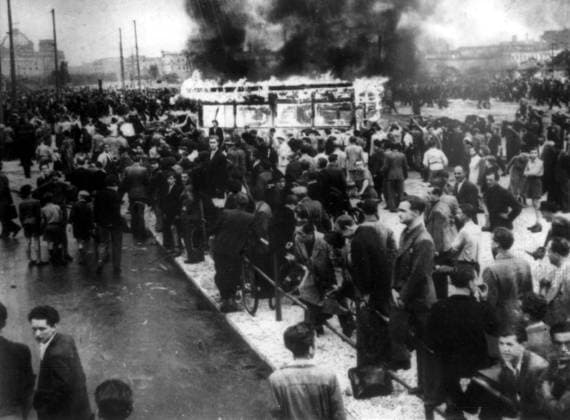 Orig. caption... MARTIAL LAW DECLARED AS EAST BERLIN S RIOT. Photo shows: A crowd of demonstrators watching a burning streetcar in the East Zone of Berlin today. The Russians declared martial law in the East Zone this afternoon after 100,000 Germans had rioted, tearing down the Red Flag and shouting We want to be free. sites: EAST BERLIN; EAST GERMANY sp_sw x5600x *** Orig caption MARTIAL LAW DECLARED AS EAST BERLIN S RIOT Photo shows A crowd of demonstrators watching a burning streetcar in the East Zone of Berlin today The Russians declared martial law in the East Zone this afternoon after 100,000 Germans had rioted, tearing down the Red Flag and shouting We want to be free sites EAST BERLIN EAST GERMANY sp sw x5600x  Copyright: xXxXxXx 1953 EAST BERLIN Uprising