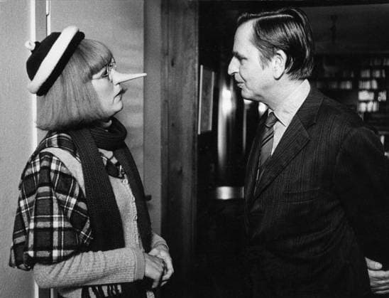 1974. Orig. caption... Birgitta Andersson-Olof Palme-74 Note. from A to Z Note. Loose noses Actresses Politicians State ministers Profiles Birgitta Andersson as Hedvig Publ. in RiR 42 74 1 82 Publ. in Etermediernas book Barnens röster p.199 CD304 persons: OLOF PALME;BIRGITTA ANDERSSON sites: SWEDEN SWEDEN sp_sw x5600x *** 1974 Orig caption Birgitta Andersson Olof Palme 74 Note from A to Z Note Loose noses Actresses Politicians State ministers Profiles Birgitta Andersson as Hedvig Publ in RiR 42 74 1 82 Publ in Etermediernas book Barnens röster p 199 CD304 persons OLOF PALME BIRGITTA ANDERSSON sites SWEDEN SWEDEN sp sw x5600x  Copyright: xKENNETHxTHORENxKTHx FROM A TO Z