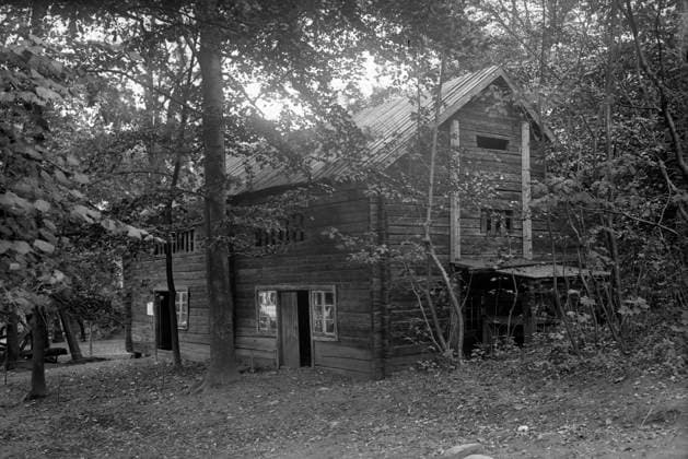 GÖTEBORG 1923-10-02. Kvarnen pa Liseberg. *** Local Caption *** GT Lada Liseberg - 2 GÖTEBORG SVERIGE x2524x *** GÖTEBORG 1923 10 02 The Mill at Liseberg Local Caption GT Lada Liseberg 2 GÖTEBORG SWEDEN x2524x  Copyright: xKamerareportage TTx KVARN