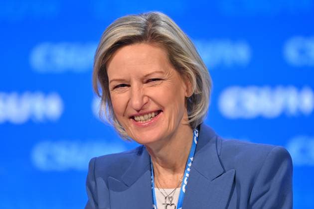 Angelika NIEBLER (Mitglied des Europaeischen Parlaments), Einzelbild,angeschnittenes Einzelmotiv,Portraet,Portrait,Porträt. CSU Parteitag 2024 am 11.und 12.10.2024 MESSE AUGSBURG *** Angelika NIEBLER Member of the European Parliament, single picture, cropped single motif, portrait, portrait CSU Party Congress 2024 on 11 and 12 10 2024 FAIR AUGSBURG